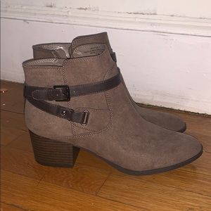 Brown Booties *new*